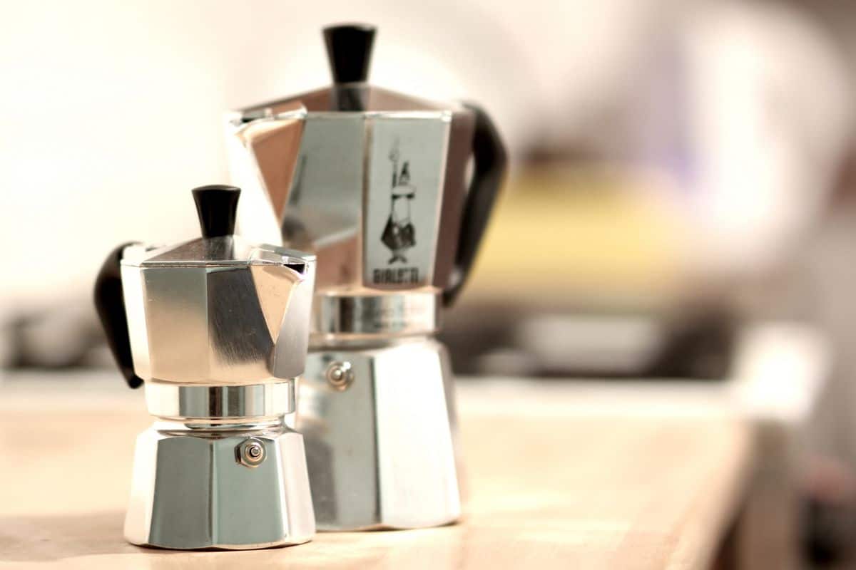 Sie haben Ihr ganzes Leben lang Ihre Kaffeemaschine falsch gereinigt und wussten es nicht einmal: So muss es gemacht werden