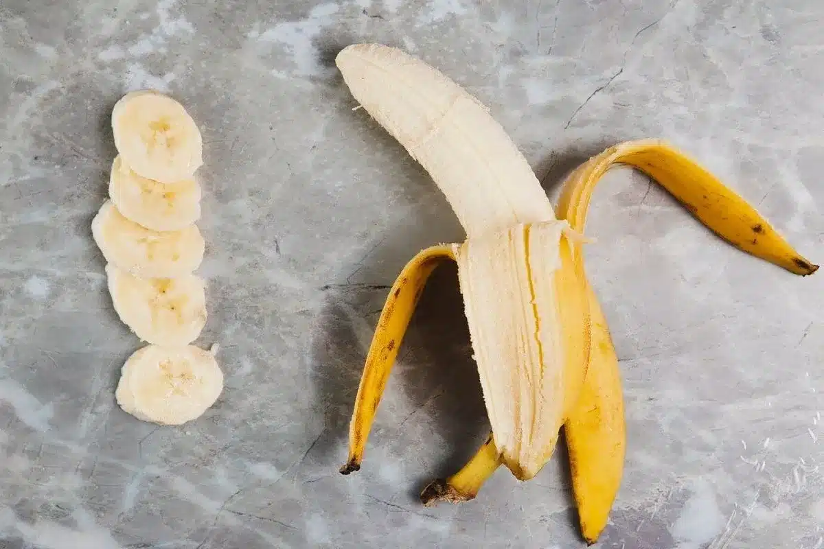 Experten haben die Frage gelöst: Darf man eine Banane mit schwarzen Punkten auf der Schale essen?