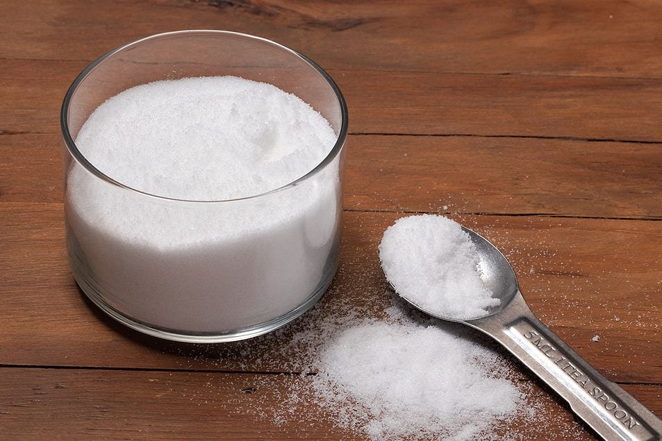 Es ist süß, aber kalorienarm und verursacht keine Insulinschwankungen. Es wird als Zucker der neuen Generation bezeichnet