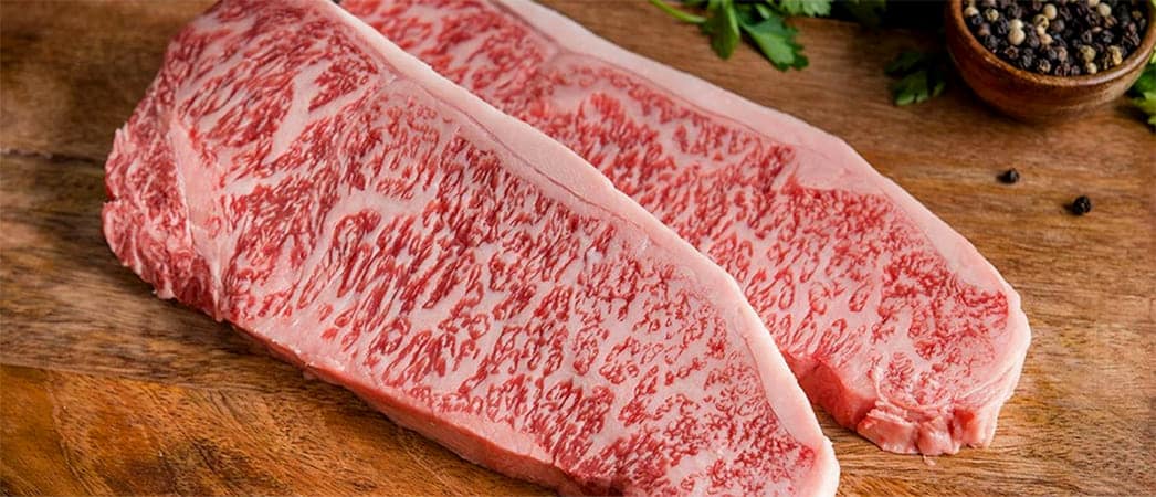 Dieses Fleisch ist so lecker, dass es eigentlich keine Gewürze braucht. Die Deutschen machen große Augen, sobald sie es sehen.