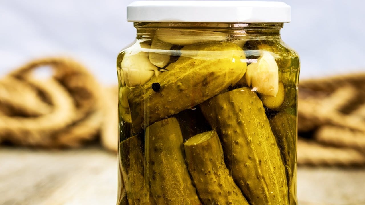 Vergessen Sie den Kampf mit der Dose. So öffnen Sie sie in 2 Sekunden