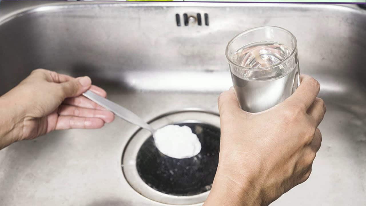 Abfluss reinigen Hausmittel Trick