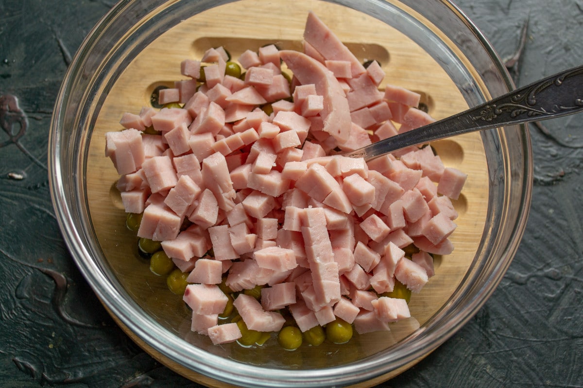 Kleine Tabletts mit Endivien und Schinken für einen ganz schnellen Snack.