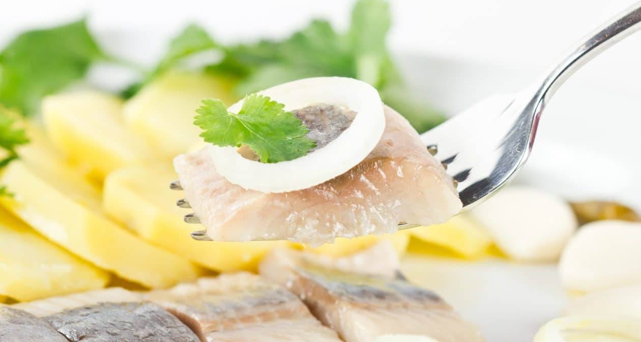 Geräuchert, gesalzen oder mit Essig. Welcher Hering ist der gesündeste?