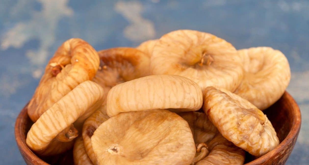 Essen Sie 3 Stück am Tag und es wird sich viel ändern. Sie bewegen Ihren Darm, kümmern sich um Ihre Knochen, Haut und Hormone