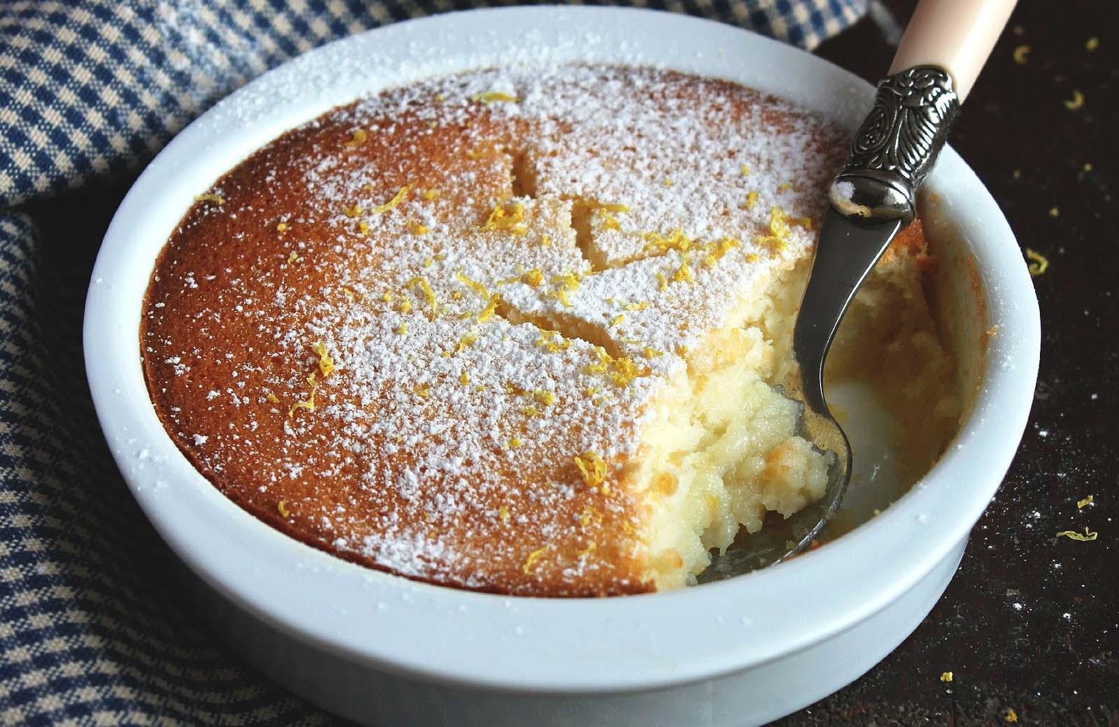 Wie macht man hausgemachten Pudding ohne Puddingform, damit er perfekt wird?