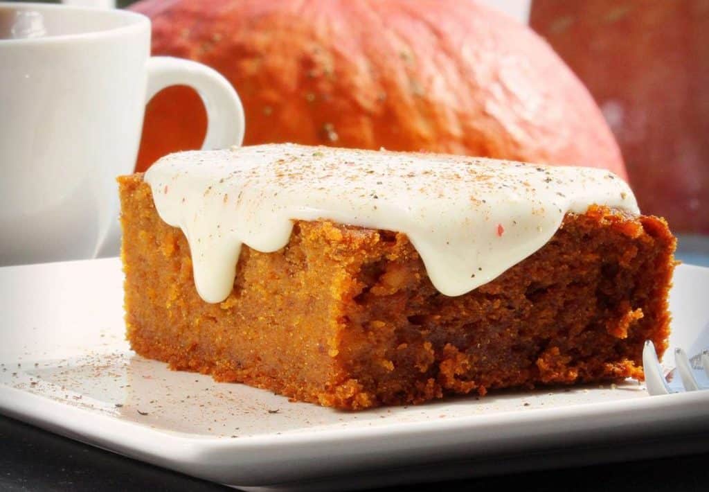 Dieses Gebäck wird den Herbstanfang versüßen. Hier ist ein sehr guter Kürbiskuchen