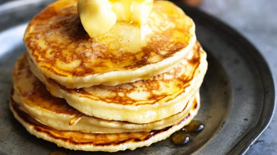 In einer normalen Pfanne werden sie luftig und weich wie eine Wolke. Sie enthalten kein Gramm Hefe