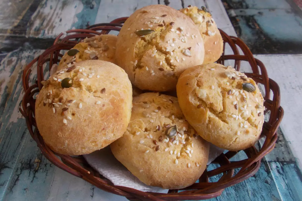 Brioches ohne Hefe und Eier? Ich bereite sie in 10 Minuten zu und sie schmecken, als kämen sie aus der besten Bäckerei