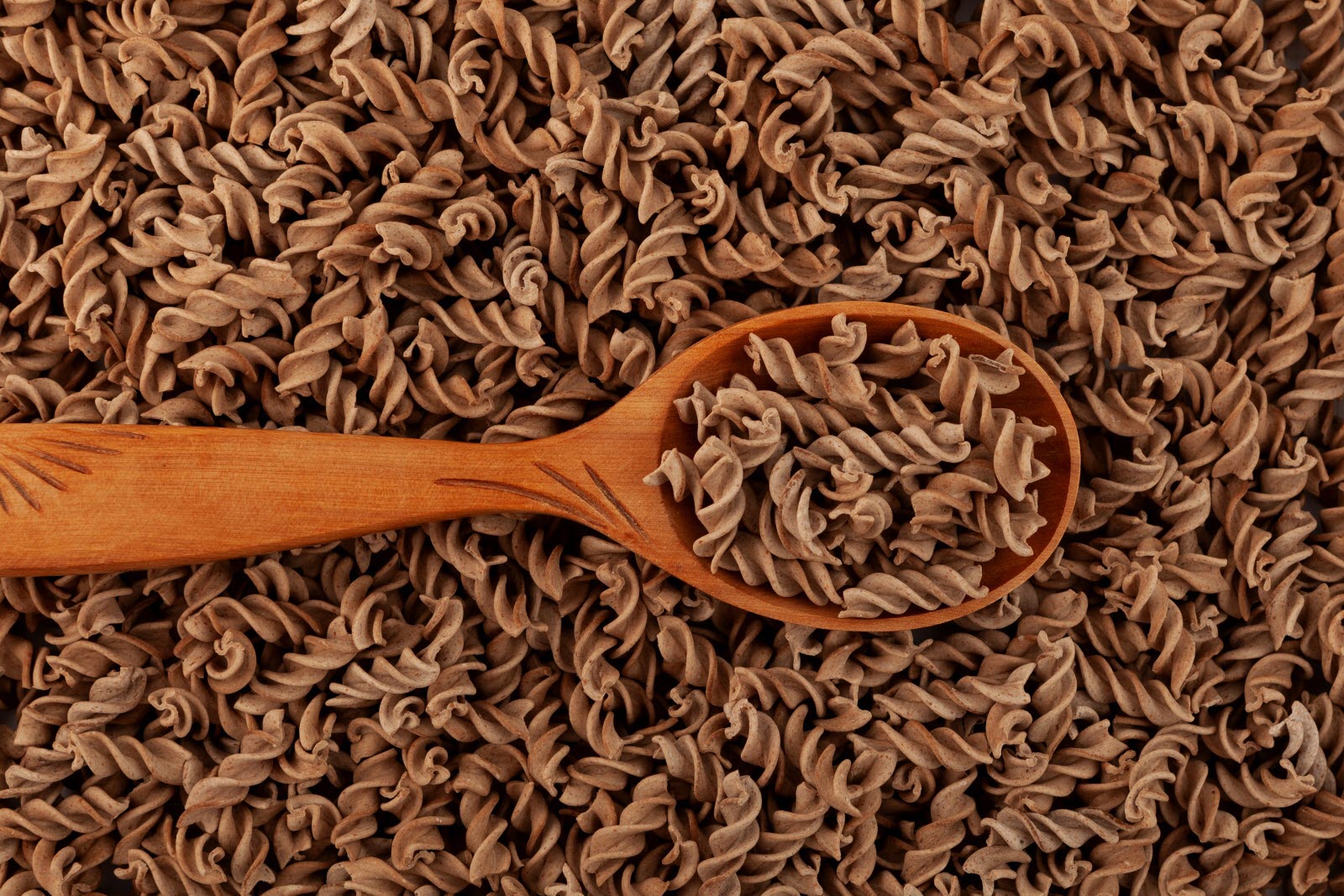 Diese Kohlenhydrate sind besser als Nudeln, genauso einfach zuzubereiten und viel gesünder.