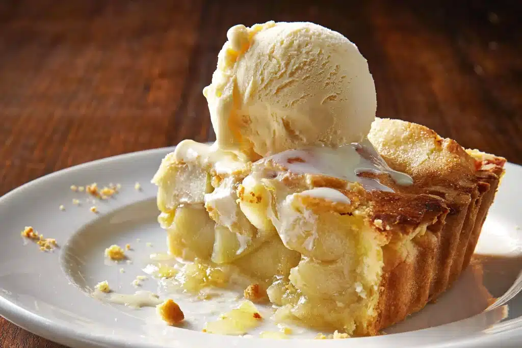 Der perfekte Herbstkuchen. Wie man einen fantastischen Apfelkuchen mit Nüssen macht