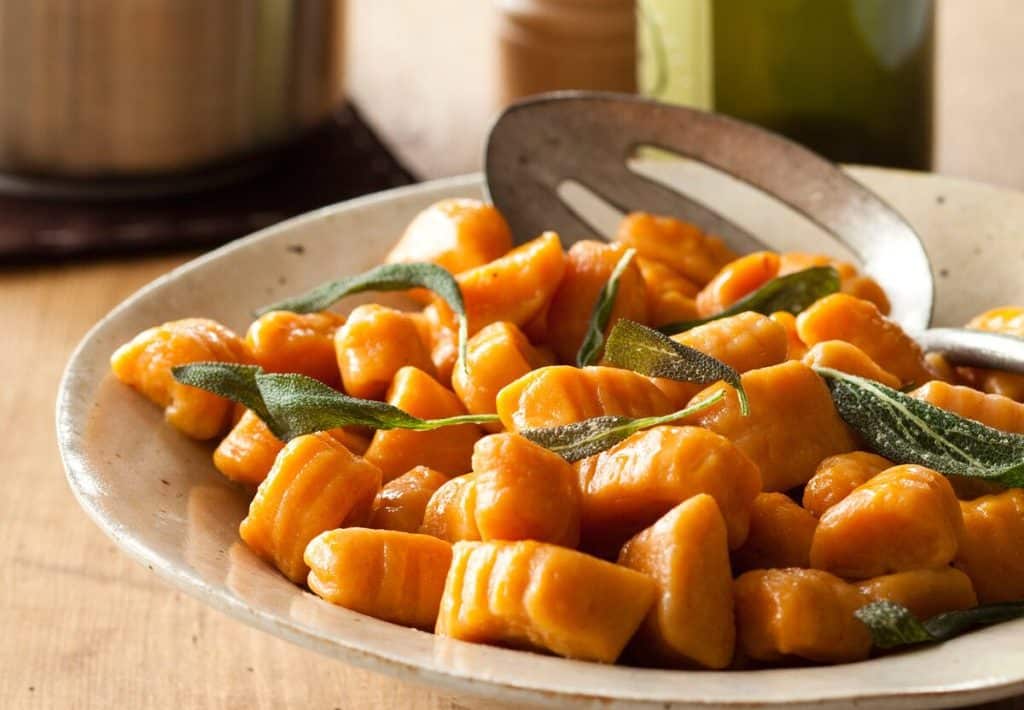 Weiche Knödel aus Herbstgeschenken. Jedes Stück ist ein himmlischer Genuss